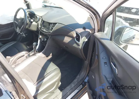 2019 Chevrolet Trax Premier из США, поврежденный, VIN 3GNCJRSB9KL404683